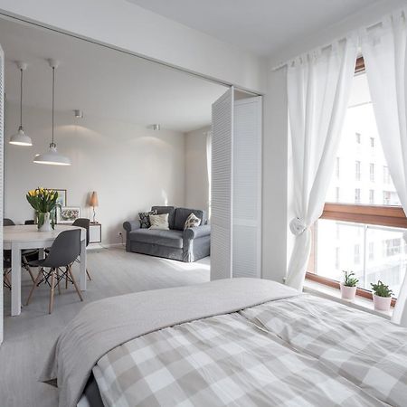 Apartament Z Widokiem Na Dworek กดัญสก์ ภายนอก รูปภาพ